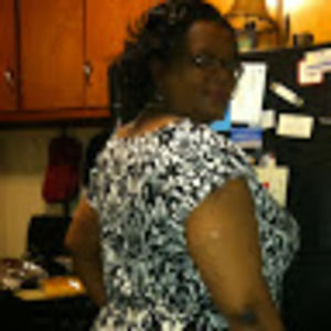 Meet your Posher, Angeline